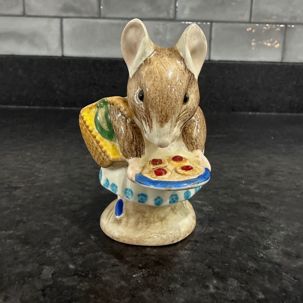 Royal Albert Beatrix Potter Apply Dapply Figurine Porcelain Tarts Basket 1989